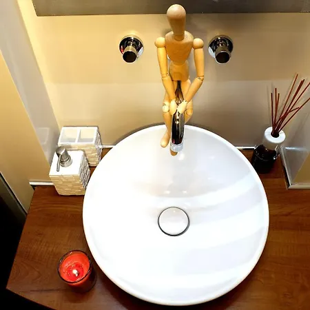 Lively Castello Comfort Private Bath & Privacy Venice